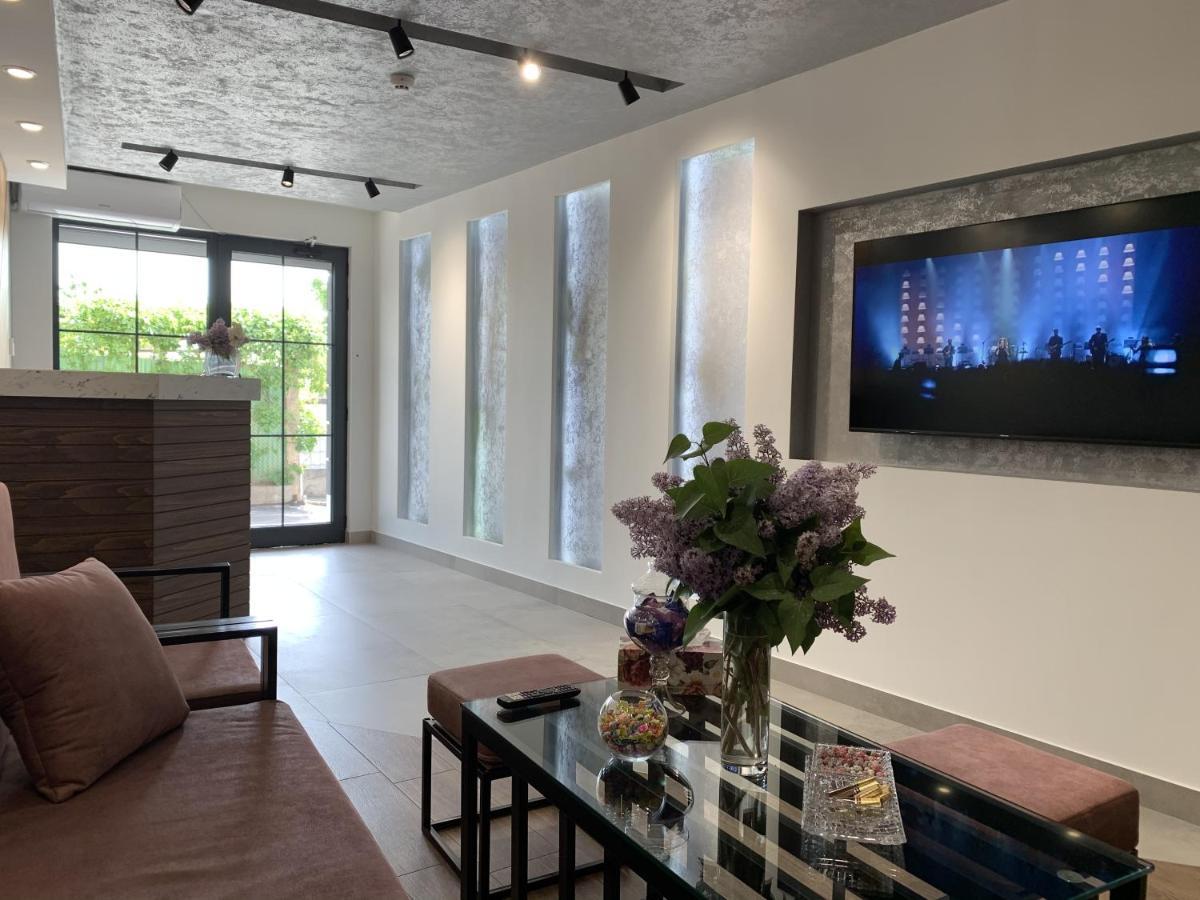 Vertoni Hotel Jerevan Eksteriør bilde