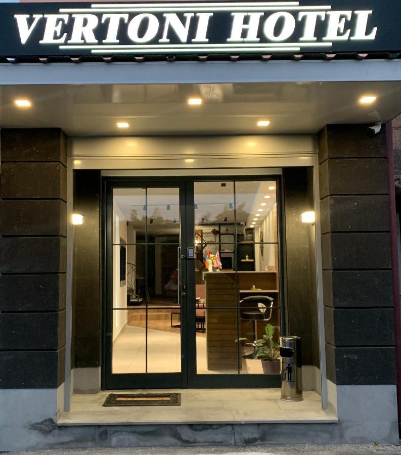 Vertoni Hotel Jerevan Eksteriør bilde